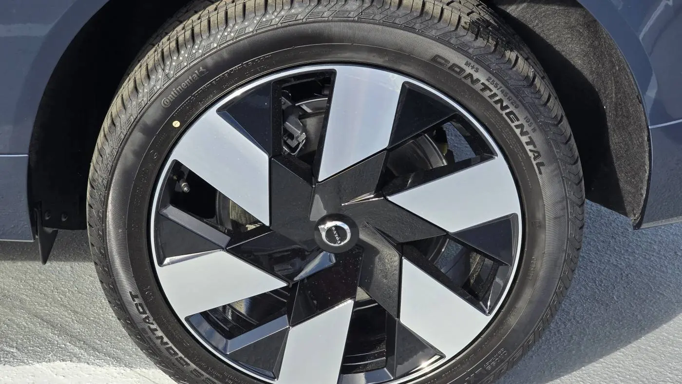 2025 Volvo XC60 YV4H60RC1S1216464