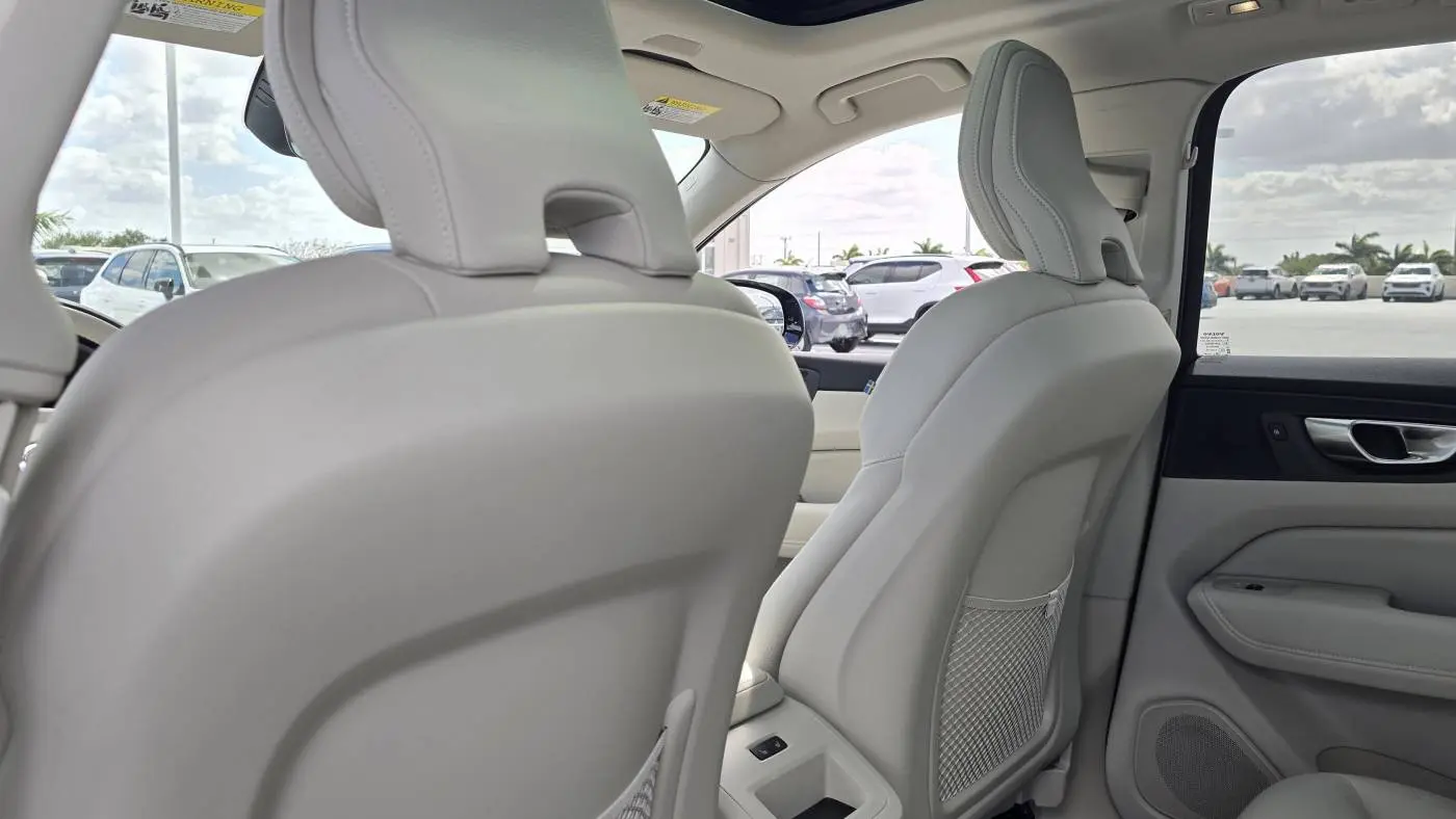 2025 Volvo XC60 YV4H60RC1S1216464