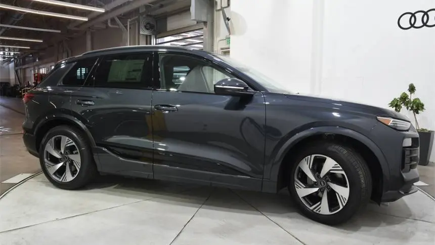 2025 Audi Q6 e-tron WA134BGF7SA036105