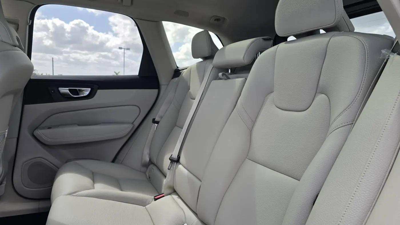 2025 Volvo XC60 YV4H60RC1S1216464
