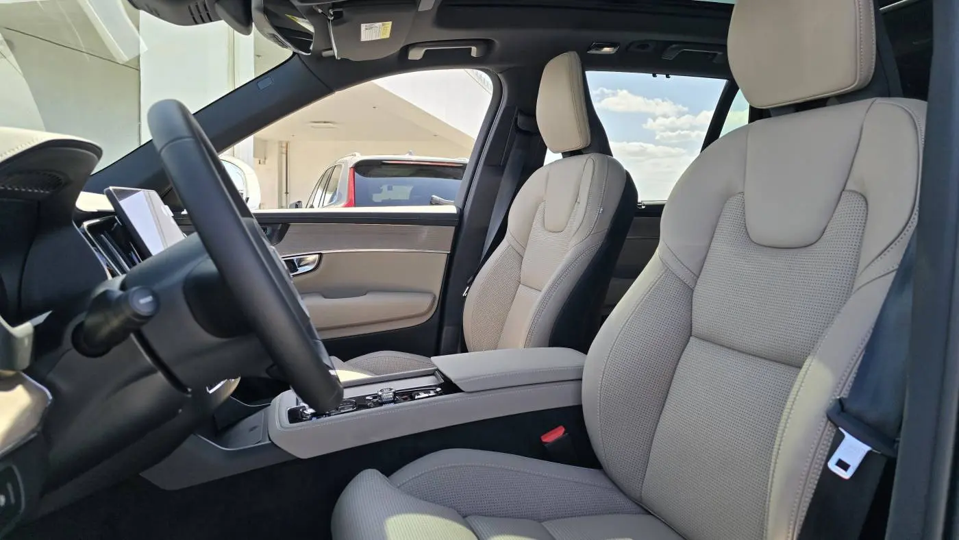 2025 Volvo XC90 YV4H60PG0S1390192