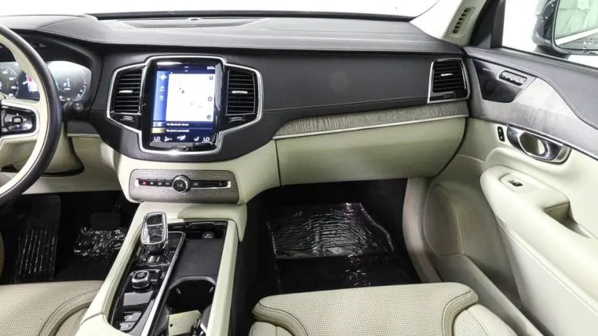 2022 Volvo XC90 YV4H60CL8N1853963