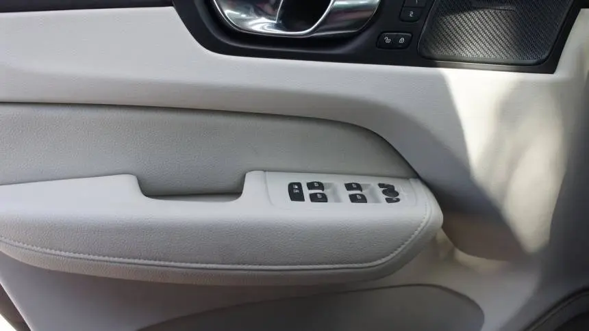 2022 Volvo XC60 YV4BR0DZ8N1954985
