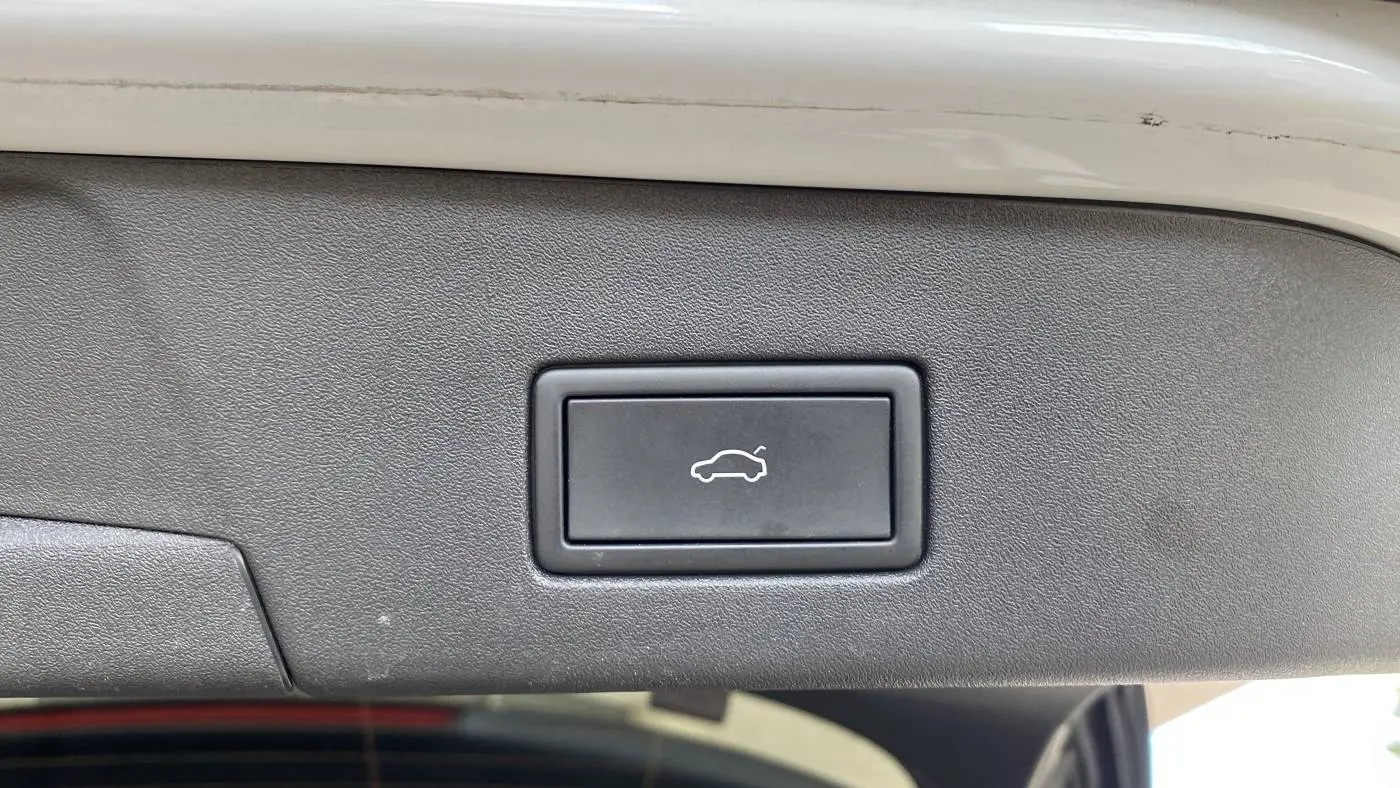 2021 Volkswagen ID.4 WVGDMPE22MP007615