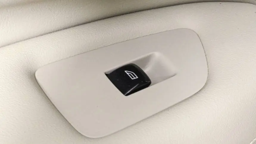 2022 Volvo XC90 YV4H60CL8N1853963