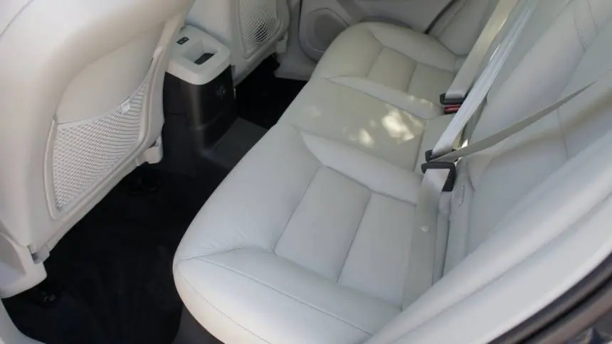 2022 Volvo XC60 YV4BR0DZ8N1954985