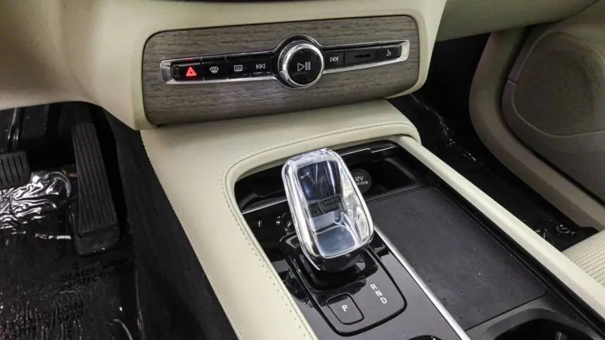 2022 Volvo XC90 YV4H60CL8N1853963