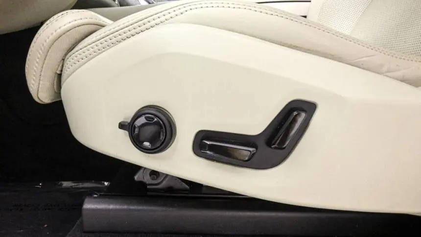 2022 Volvo XC90 YV4H60CL8N1853963