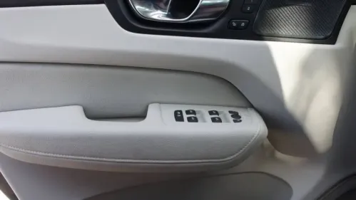 2022 Volvo XC60 YV4BR0DZ8N1954985
