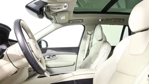 2022 Volvo XC90 YV4H60CL8N1853963