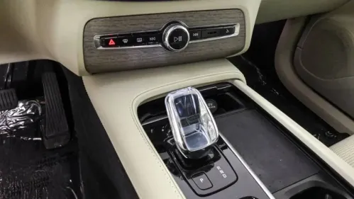 2022 Volvo XC90 YV4H60CL8N1853963