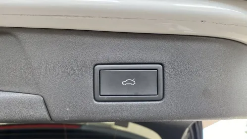 2021 Volkswagen ID.4 WVGDMPE22MP007615