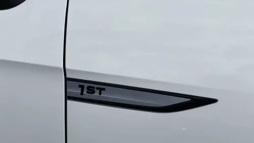 2021 Volkswagen ID.4 WVGDMPE22MP007615