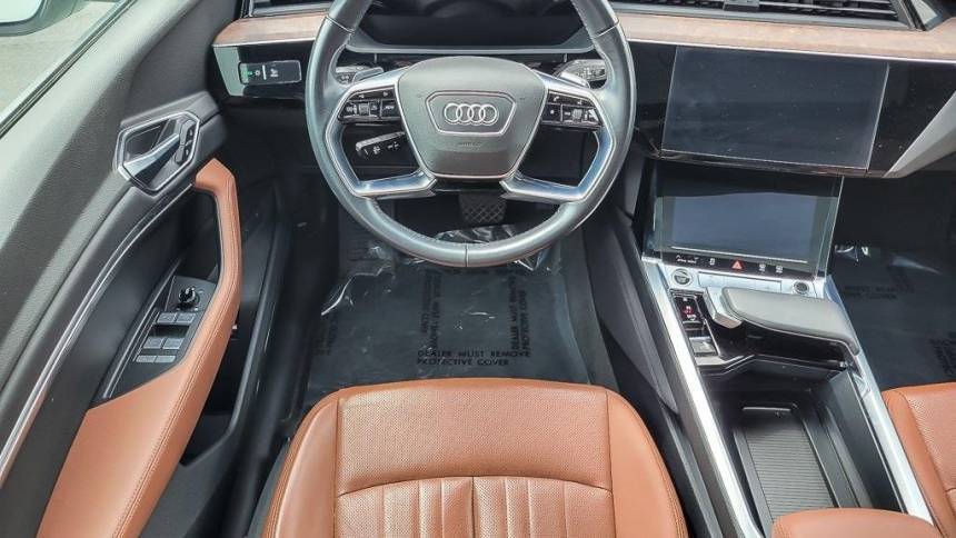 2021 Audi e-tron WA1LAAGEXMB002747