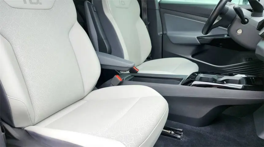 2021 Volkswagen ID.4 WVGKMPE25MP044195