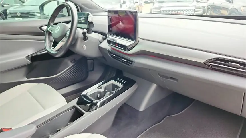 2021 Volkswagen ID.4 WVGKMPE25MP044195