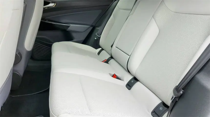2021 Volkswagen ID.4 WVGKMPE25MP044195