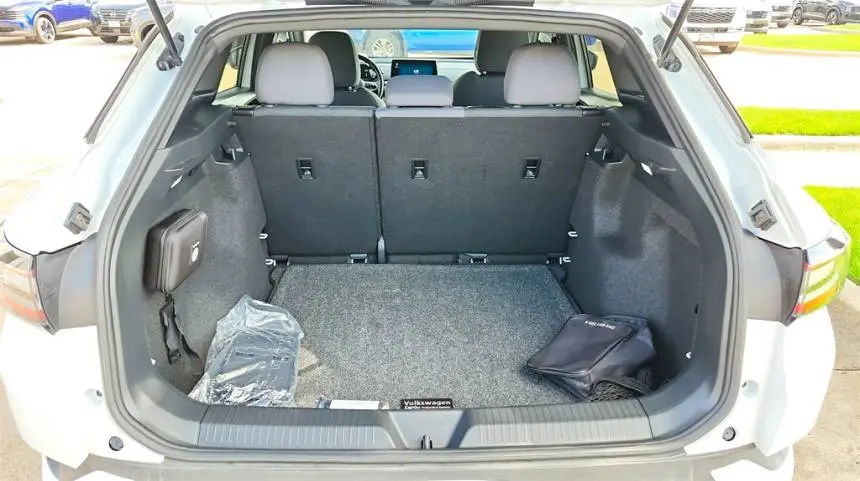 2021 Volkswagen ID.4 WVGRMPE25MP043403