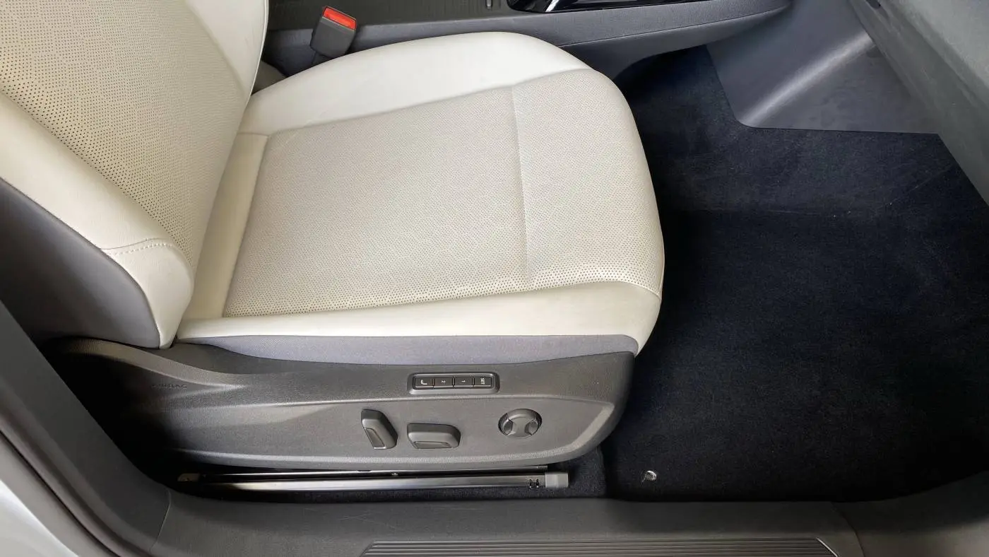 2021 Volkswagen ID.4 WVGDMPE22MP007615