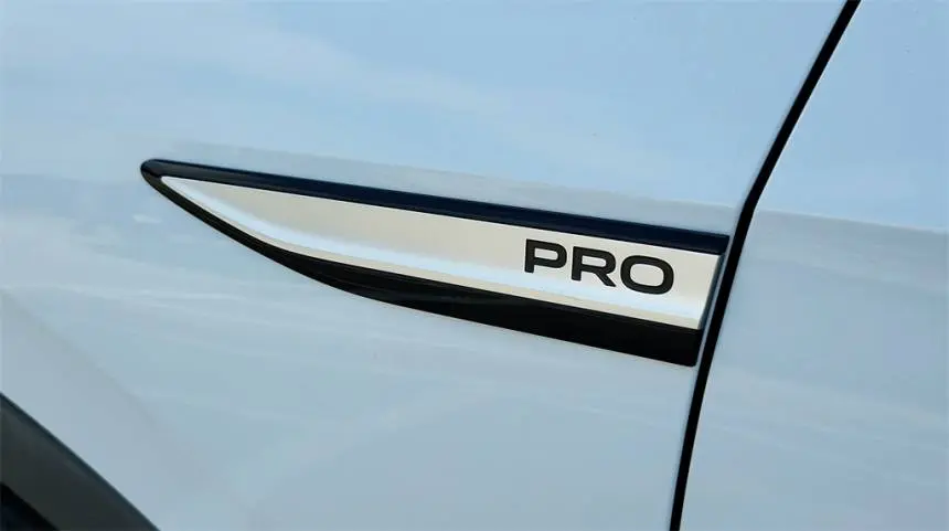 2021 Volkswagen ID.4 WVGRMPE25MP043403