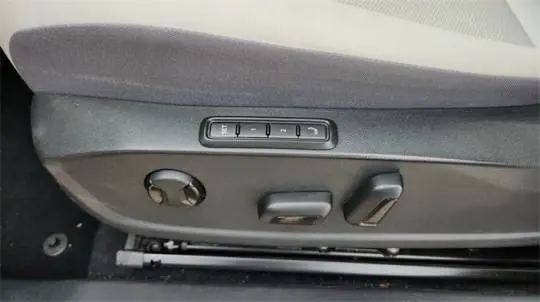 2021 Volkswagen ID.4 WVGTMPE23MP038304