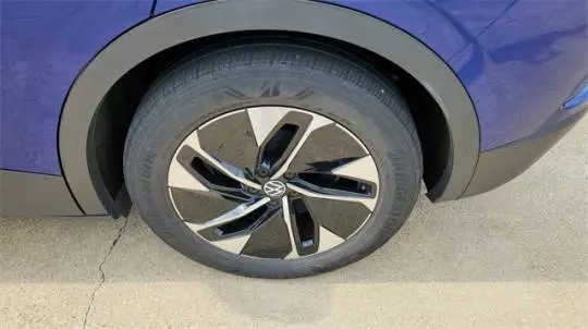 2021 Volkswagen ID.4 WVGTMPE23MP038304