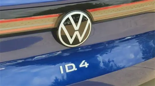 2021 Volkswagen ID.4 WVGTMPE23MP038304