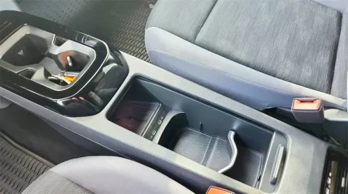 2021 Volkswagen ID.4 WVGRMPE25MP043403