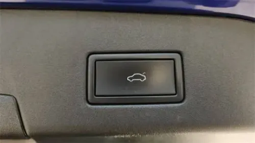 2021 Volkswagen ID.4 WVGTMPE23MP038304