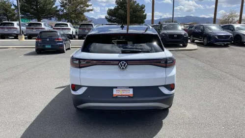 2021 Volkswagen ID.4 WVGDMPE22MP007615