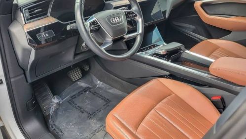 2021 Audi e-tron WA1LAAGEXMB002747