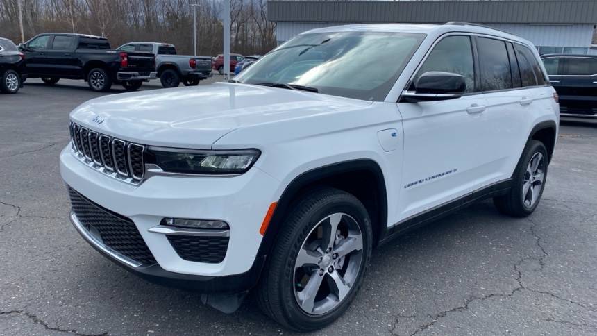 2022 Jeep Grand Cherokee 1C4RJYB64N8747789