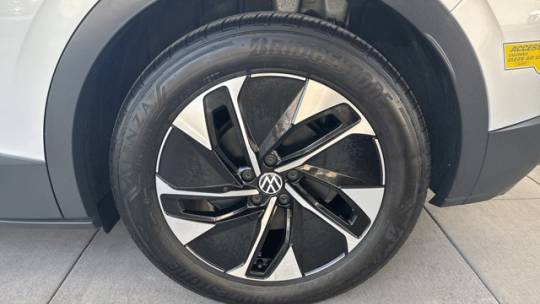 2021 Volkswagen ID.4 WVGTMPE24MP054964