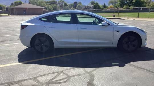 2020 Tesla Model 3 5YJ3E1EB3LF735348