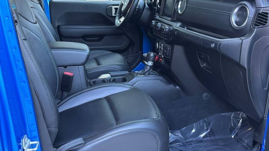 2022 Jeep Wrangler 1C4JJXR63NW106741