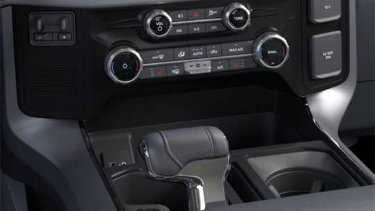 2025 Ford F-150 Lightning 1FTVW3LKXSWG15660