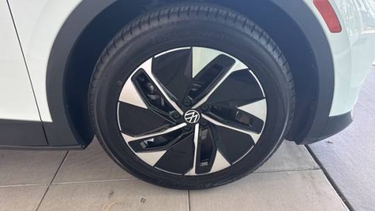 2021 Volkswagen ID.4 WVGTMPE29MP058122