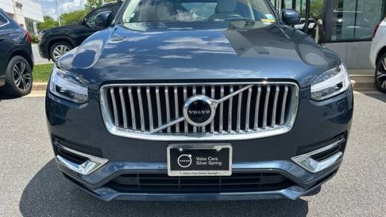2022 Volvo XC90 - Images - 1