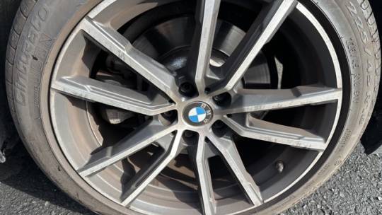 2021 BMW 3 Series - Images - 10