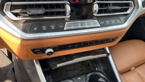 2021 BMW 3 Series - Images - 18