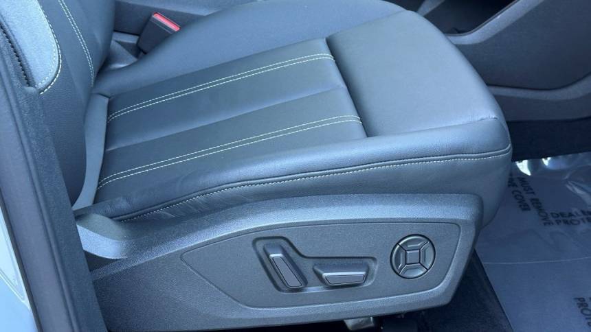 2023 Audi Q4 e-tron WA1M2BFZXPP057511