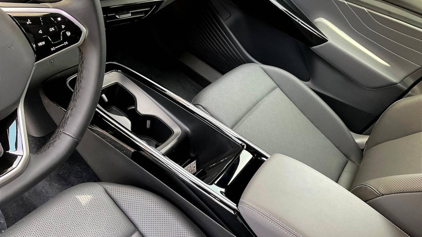 2025 Volkswagen ID.4 1V2WSPE87SC005384