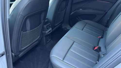 2023 Audi Q4 e-tron WA1M2BFZXPP057511