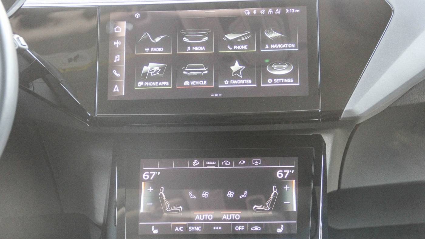 2022 Audi e-tron WA1AAAGEXNB031125