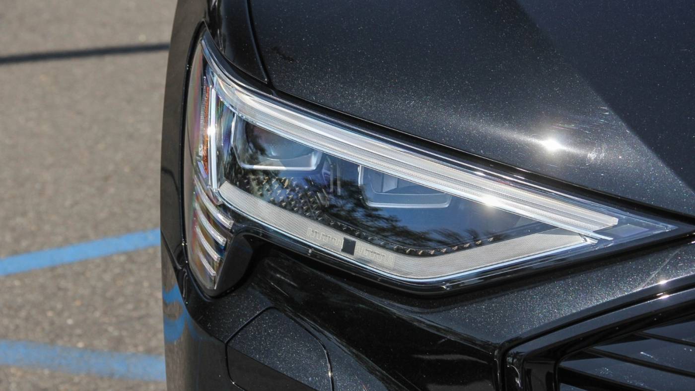 2022 Audi e-tron WA1AAAGEXNB031125