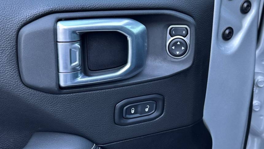 2023 Jeep Wrangler 1C4JJXP65PW581166
