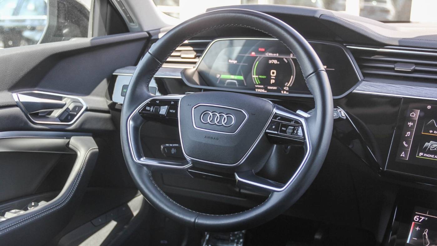 2022 Audi e-tron WA1AAAGEXNB031125