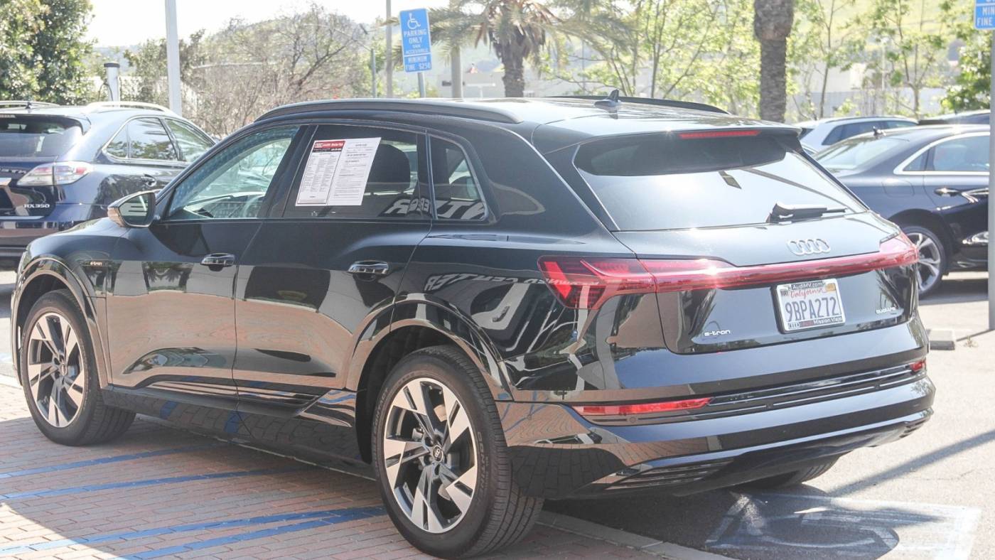 2022 Audi e-tron WA1AAAGEXNB031125