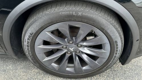 2019 Tesla Model X 5YJXCBE23KF155951