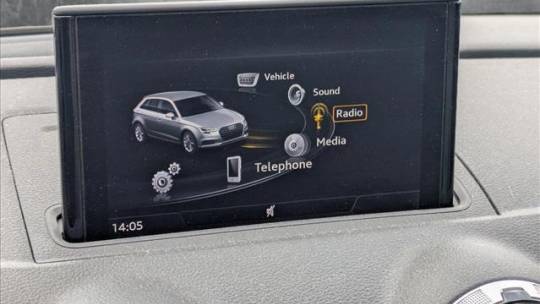 2017 Audi A3 Sportback e-tron WAUUPBFF2HA064208